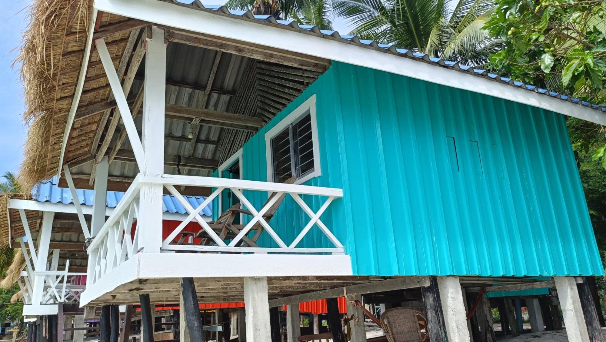 Hotel Paradiso Ocean Front *