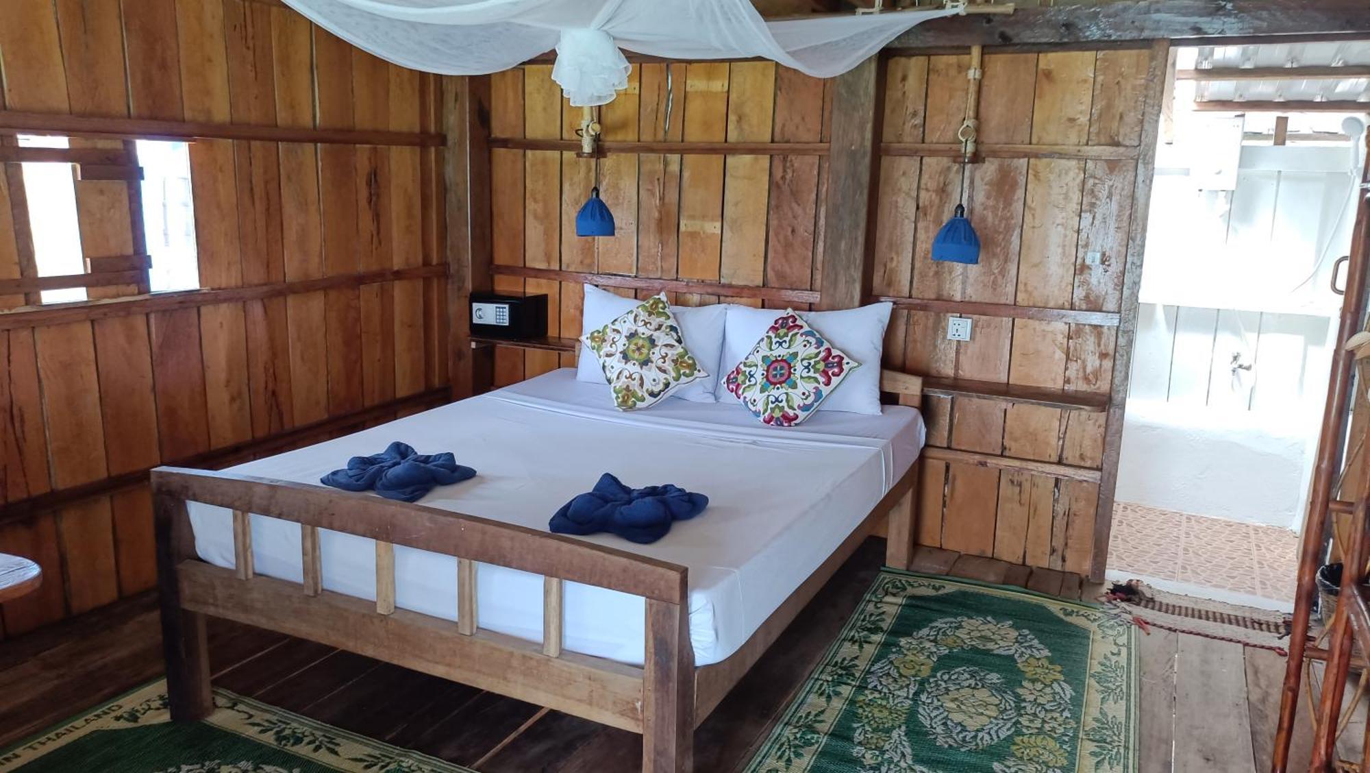 Hotel Paradiso Ocean Front *